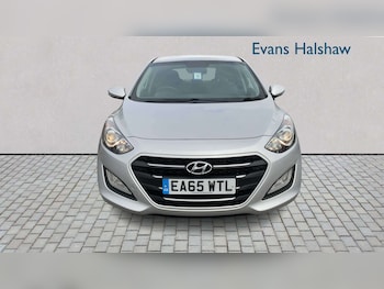 Used Hyundai i30 2015 for sale - 79429109: Photo