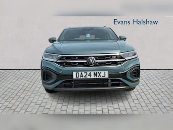 Used Volkswagen T-Roc 2024 for sale - 78761076: Photo