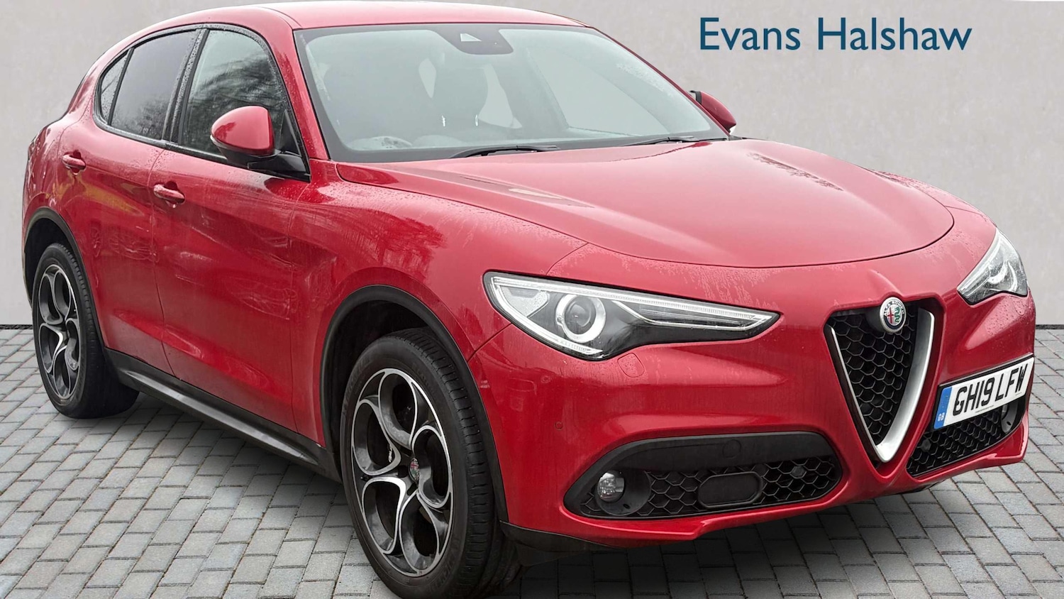 Used Alfa Romeo Stelvio for sale - 77962851: Photo 2