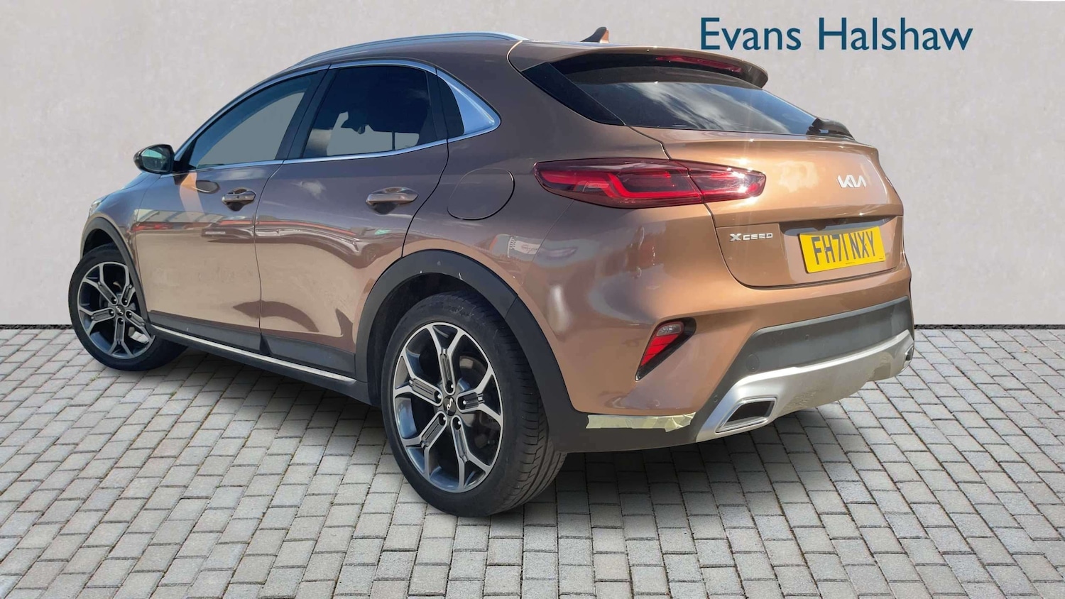 Used Kia XCeed for sale - 78119084: Photo 2