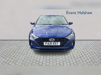 Used Hyundai i20 2021 for sale - 79648716: Photo