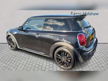 Used MINI Hatch 2019 for sale - 79834005: Photo