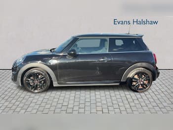 Used MINI Hatch 2019 for sale - 79834005: Photo
