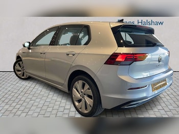 Used Volkswagen Golf 2020 for sale - 78338086: Photo