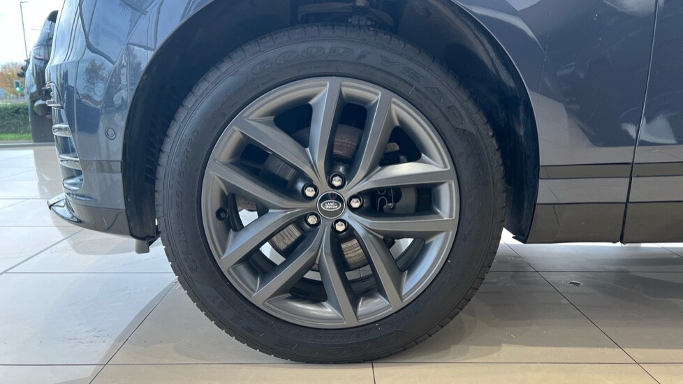 Used Land Rover Range Rover Velar 2023 for sale - 76302445: Photo 31