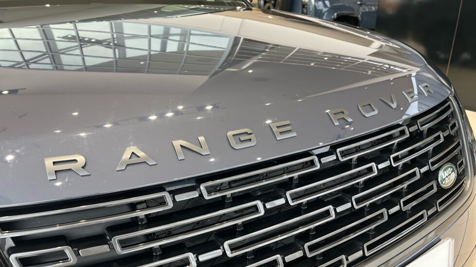 Used Land Rover Range Rover Velar 2023 for sale - 76302445: Photo 36