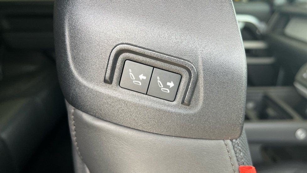 Used Land Rover Defender 2024 for sale - 76061992: Photo 79