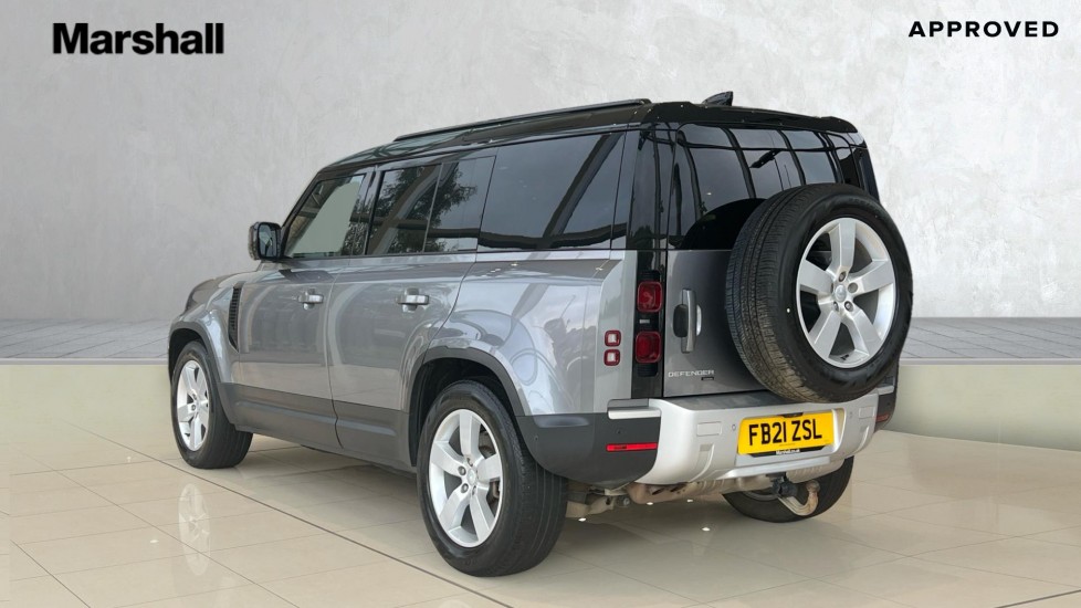 Used Land Rover Defender 2021 for sale - 76229169: Photo 2