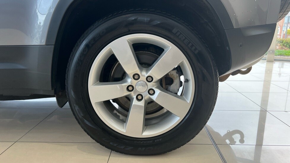 Used Land Rover Defender 2021 for sale - 76229169: Photo 33