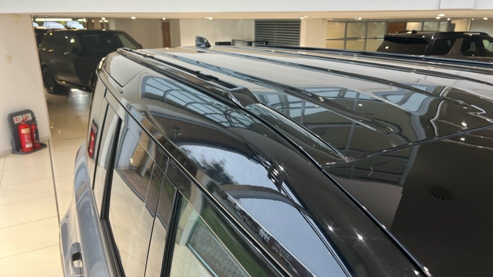 Used Land Rover Defender 2021 for sale - 76229169: Photo 42