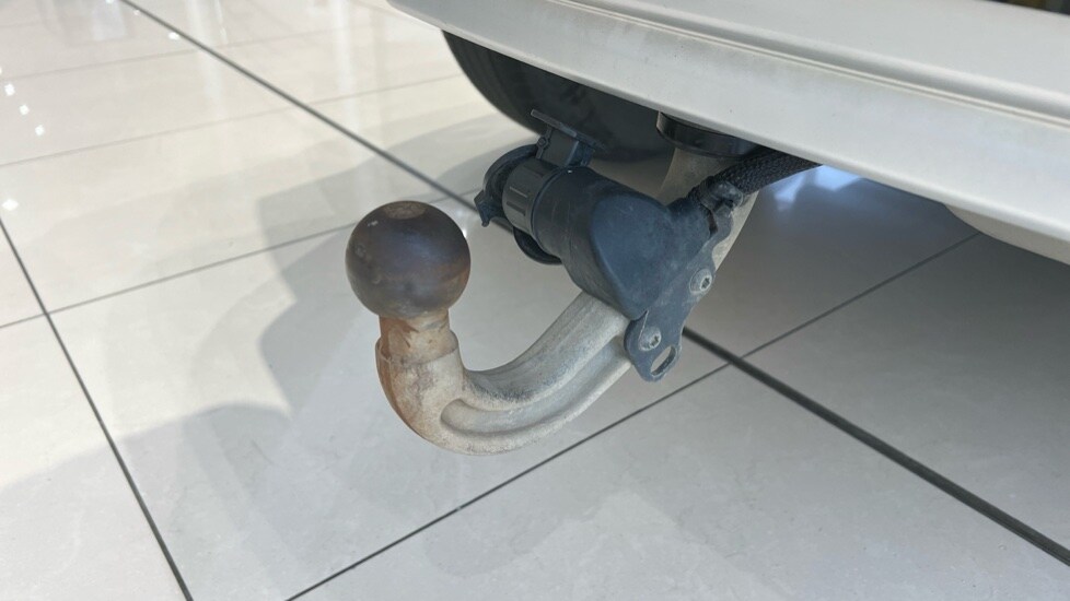 Used Land Rover Defender 2021 for sale - 76229169: Photo 46