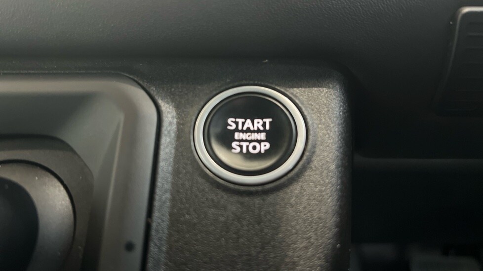 Used Land Rover Defender 2021 for sale - 76229169: Photo 59