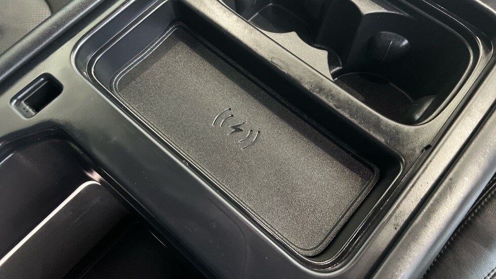 Used Land Rover Defender 2021 for sale - 76229169: Photo 62