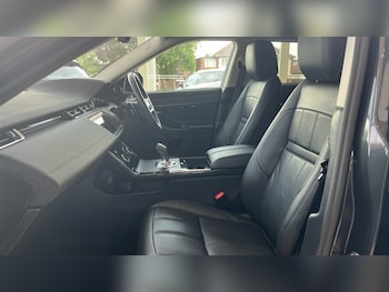 Used Land Rover Range Rover Evoque 2022 for sale - 76180202: Photo 3