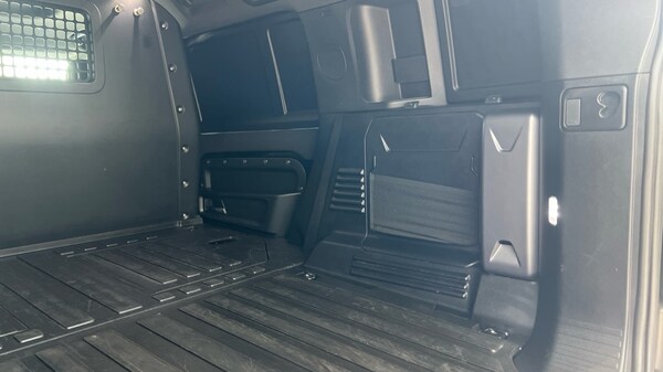 Used Land Rover Defender 2022 for sale - 75395513: Photo 35