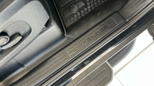 Used Land Rover Defender 2022 for sale - 75395513: Photo 71