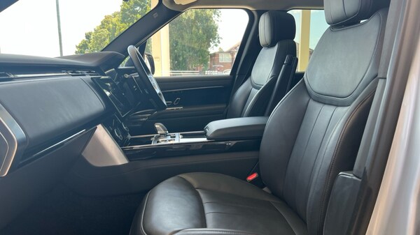 Used Land Rover Range Rover 2023 for sale - 76176282: Photo 3