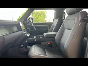 Used Land Rover Defender 2024 for sale - 74167081: Photo