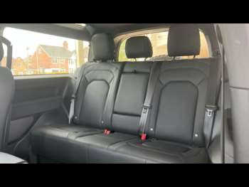 Used Land Rover Defender 2024 for sale - 74167081: Photo