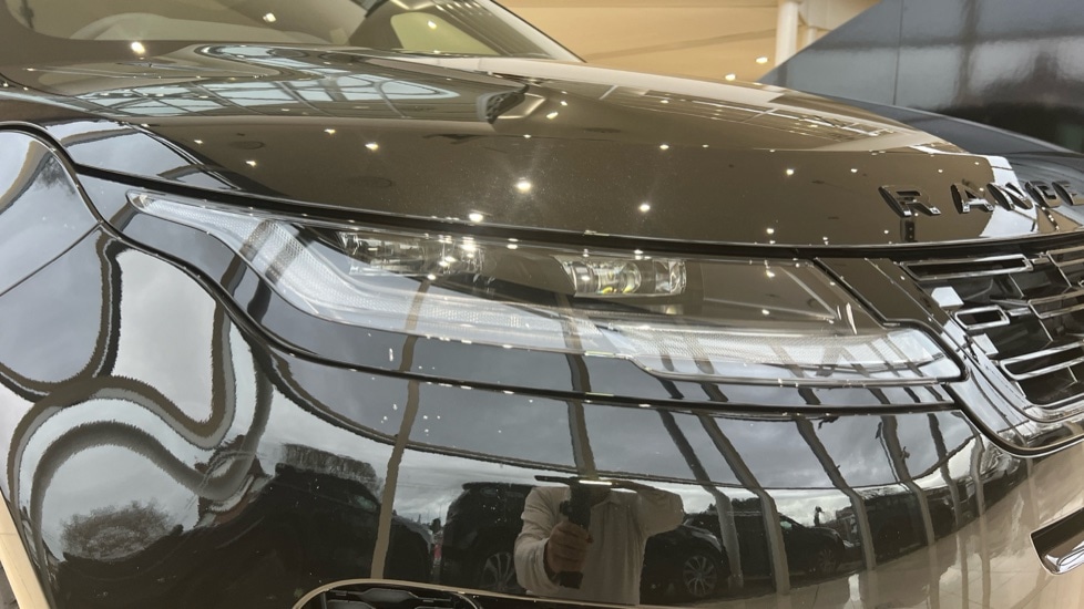 Used Land Rover Range Rover Evoque 2025 for sale - 77082457: Photo 17