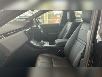 Used Land Rover Range Rover Evoque 2025 for sale - 77082457: Photo