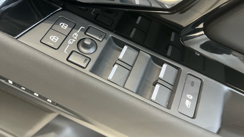 Used Land Rover Range Rover Evoque 2025 for sale - 77082457: Photo 77