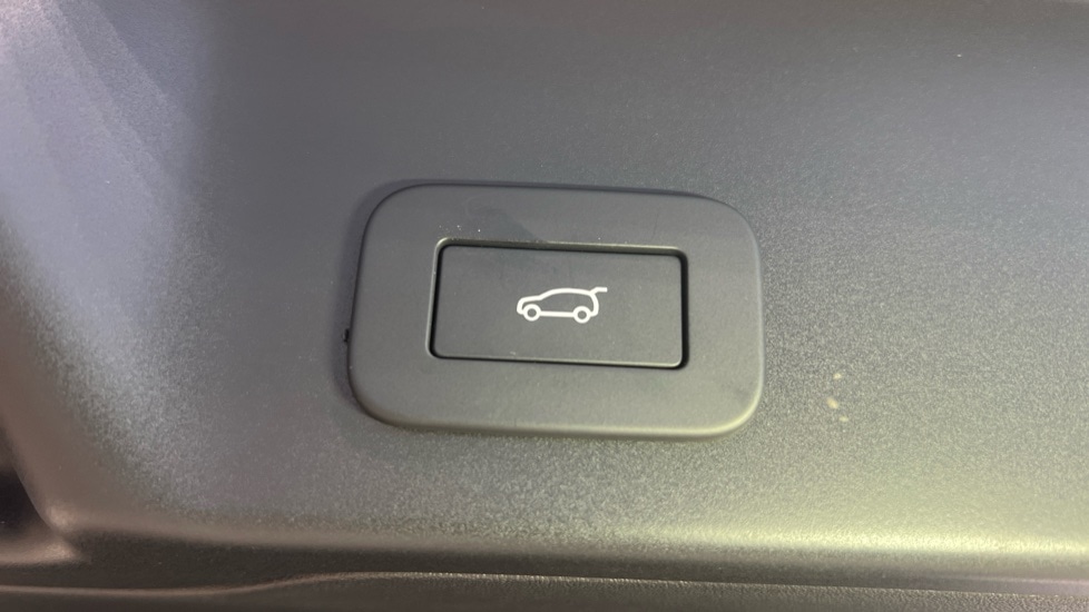 Used Land Rover Range Rover Evoque 2025 for sale - 77082457: Photo 86