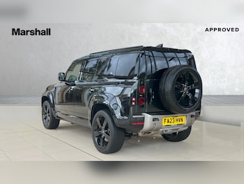 Used Land Rover Defender 2023 for sale - 76007860: Photo 2