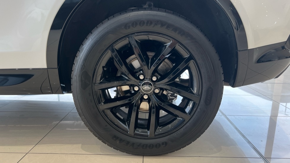 Used Land Rover Discovery Sport 2025 for sale - 76145824: Photo 33