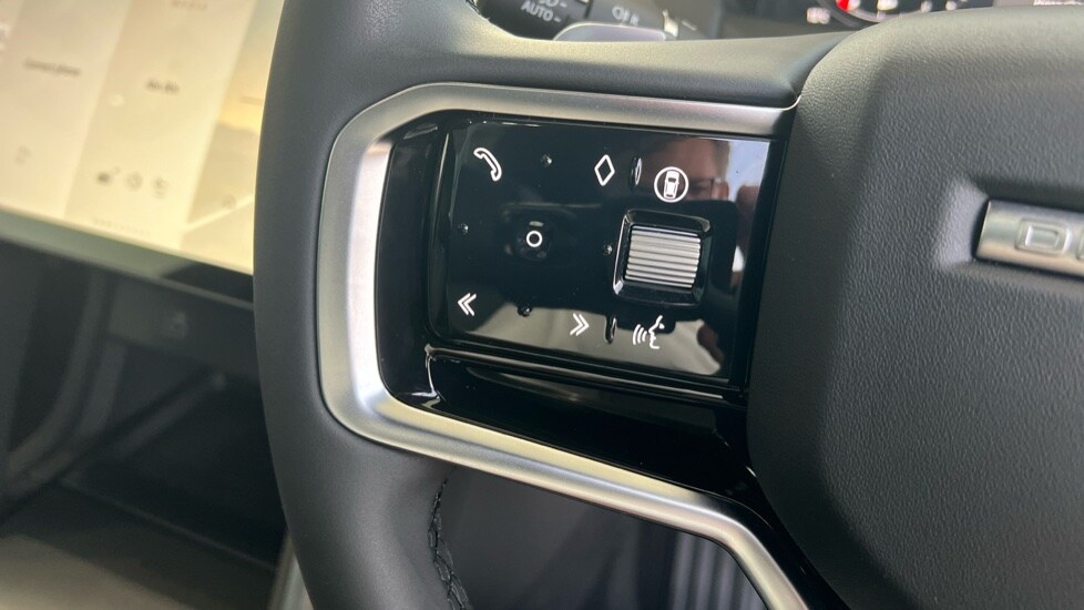 Used Land Rover Discovery Sport 2025 for sale - 76145824: Photo 62