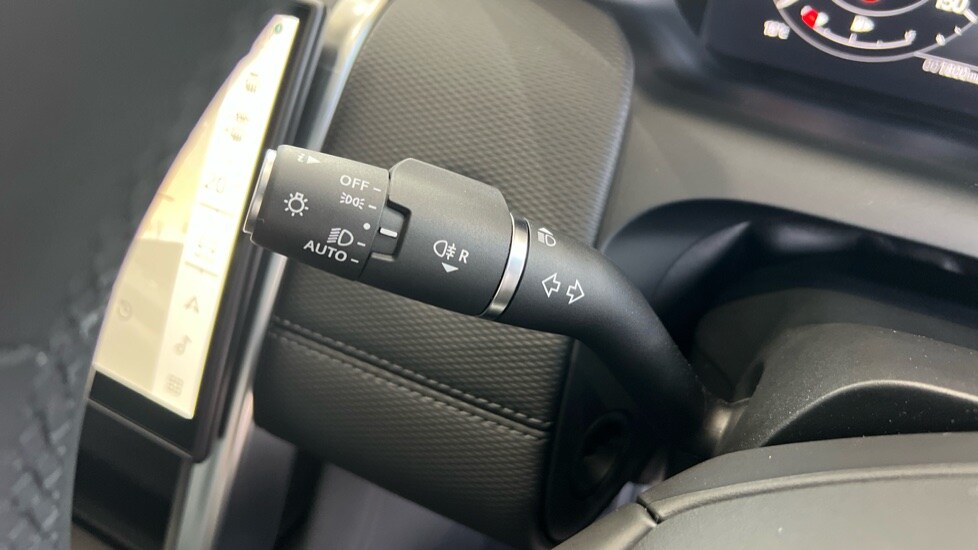 Used Land Rover Discovery Sport 2025 for sale - 76145824: Photo 64