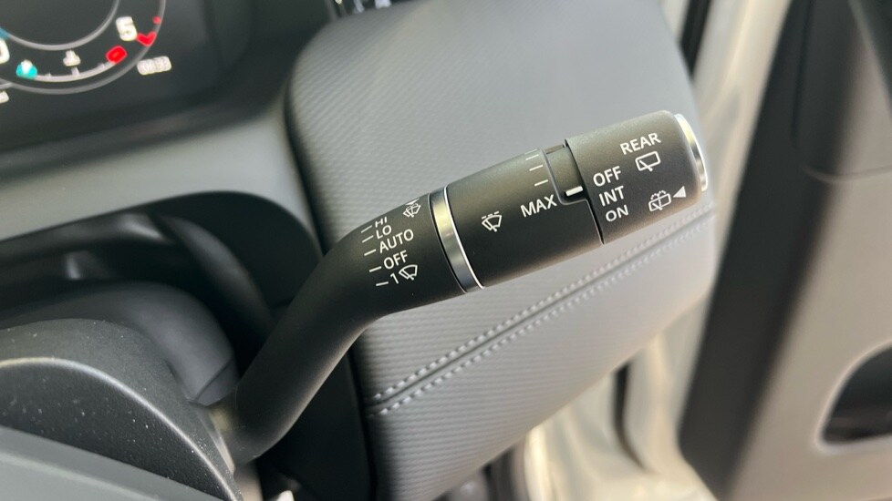 Used Land Rover Discovery Sport 2025 for sale - 76145824: Photo 65