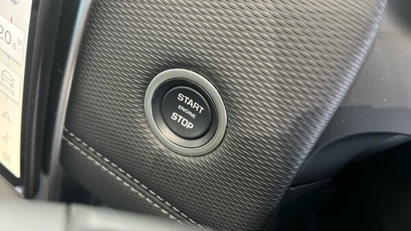 Used Land Rover Discovery Sport 2025 for sale - 76145824: Photo 68