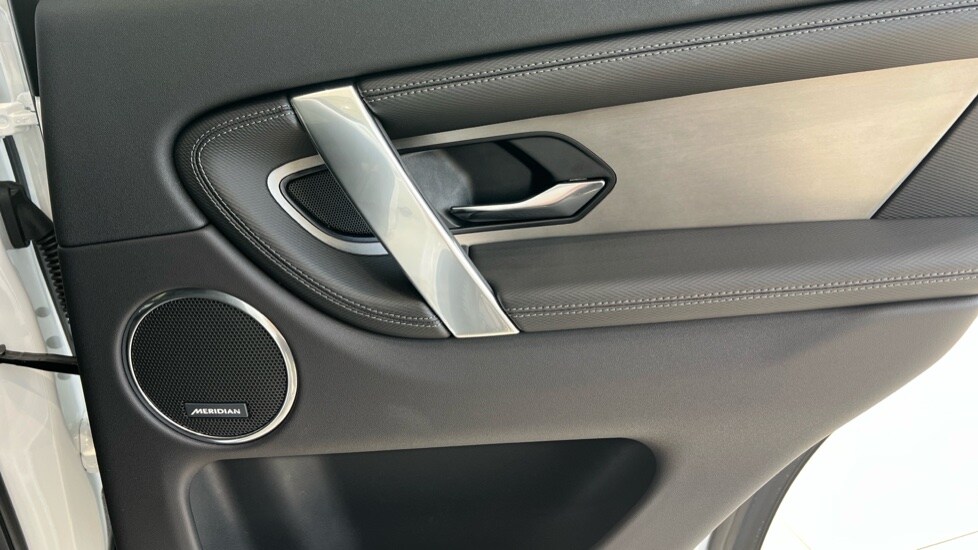 Used Land Rover Discovery Sport 2025 for sale - 76145824: Photo 77