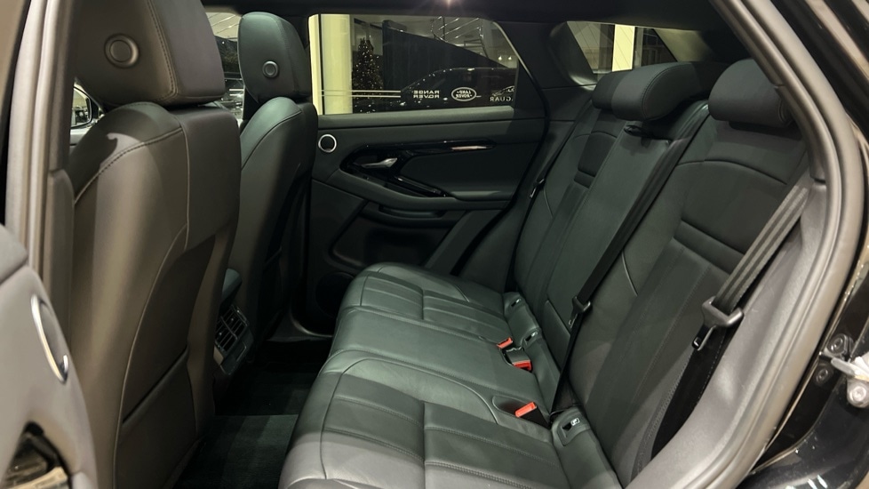 Used Land Rover Range Rover Evoque 2025 for sale - 76888808: Photo 4