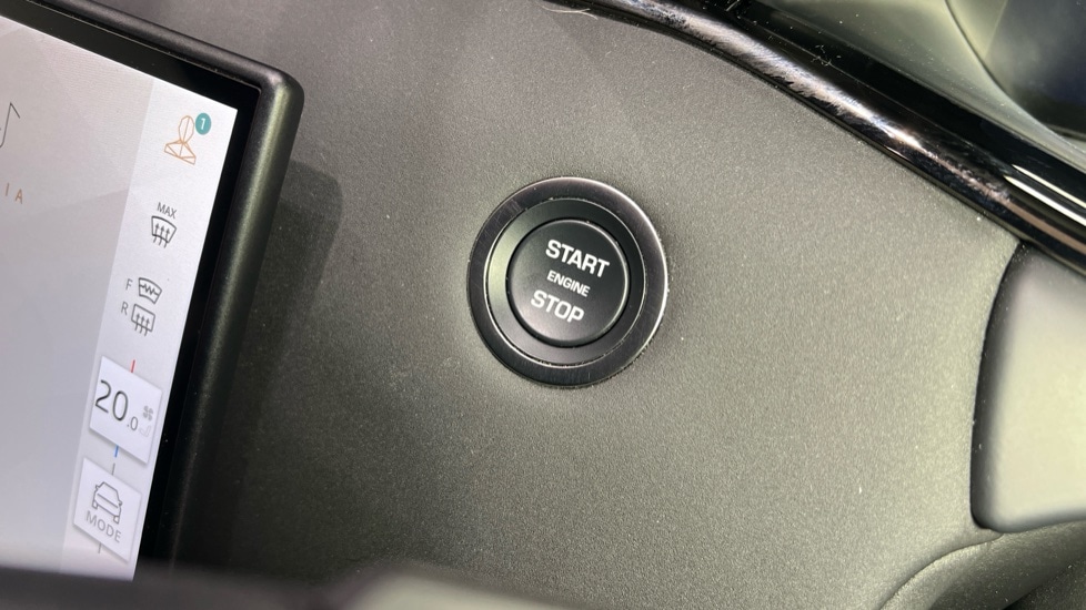 Used Land Rover Range Rover Evoque 2025 for sale - 76888808: Photo 66