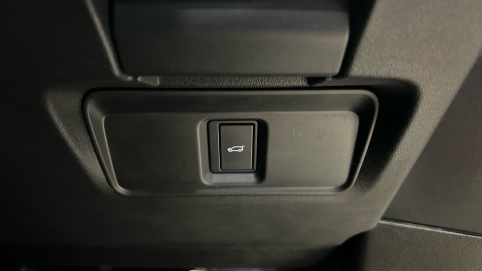 Used Land Rover Range Rover Evoque 2025 for sale - 76888808: Photo 73