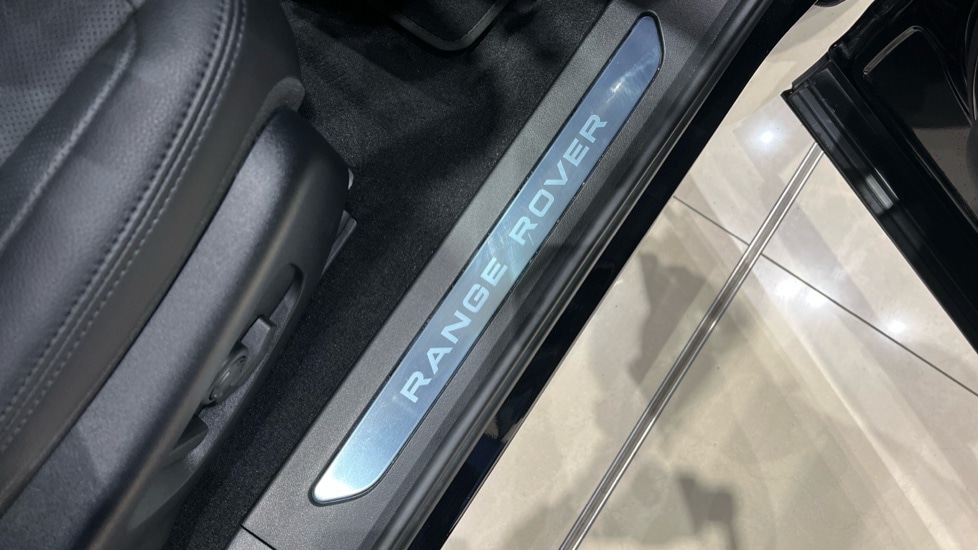 Used Land Rover Range Rover Evoque 2025 for sale - 76888808: Photo 75