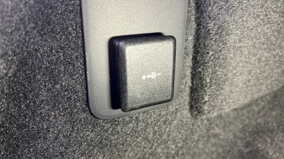 Used Land Rover Range Rover Evoque 2025 for sale - 76888808: Photo 84