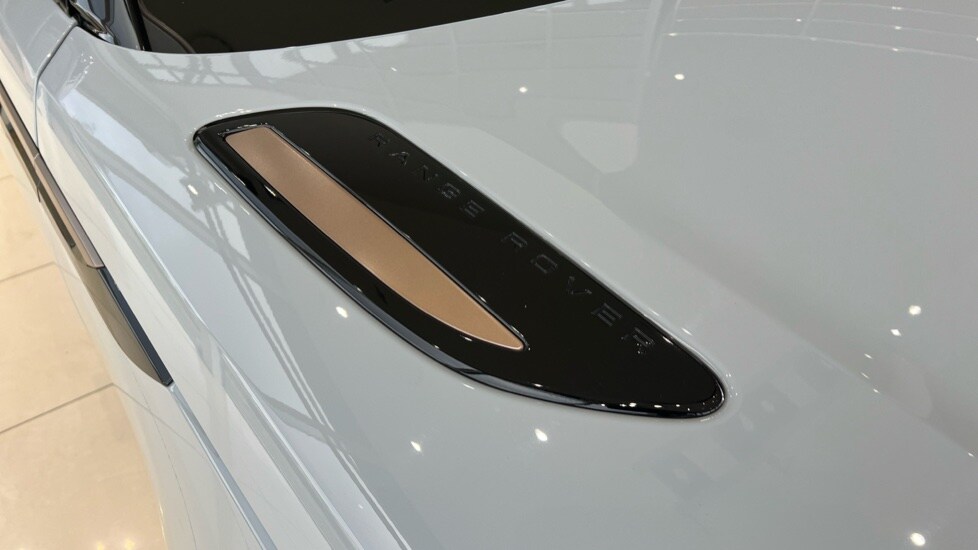 Used Land Rover Range Rover Velar 2024 for sale - 76203773: Photo 23