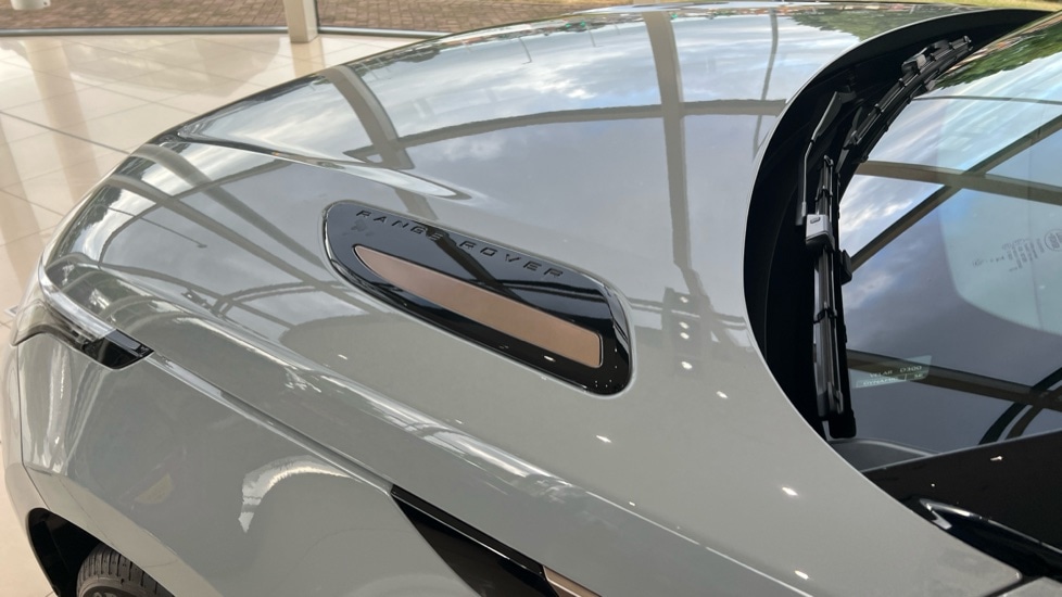 Used Land Rover Range Rover Velar 2024 for sale - 76203773: Photo 24