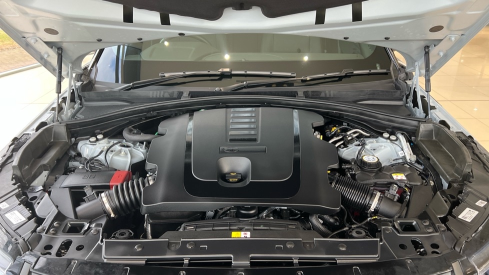 Used Land Rover Range Rover Velar 2024 for sale - 76203773: Photo 30