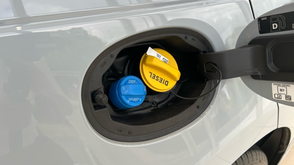 Used Land Rover Range Rover Velar 2024 for sale - 76203773: Photo 45