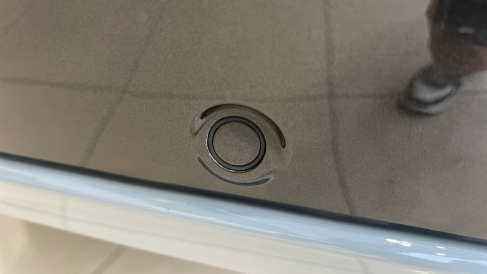 Used Land Rover Range Rover Velar 2024 for sale - 76203773: Photo 47