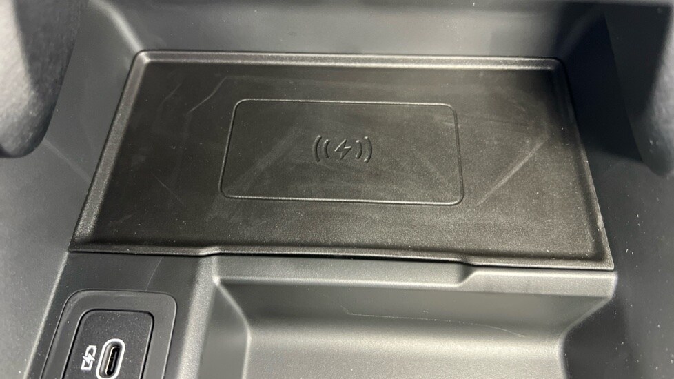 Used Land Rover Range Rover Velar 2024 for sale - 76203773: Photo 61