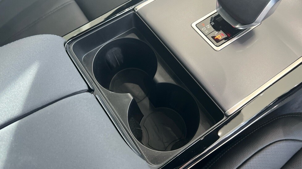 Used Land Rover Range Rover Velar 2024 for sale - 76203773: Photo 62