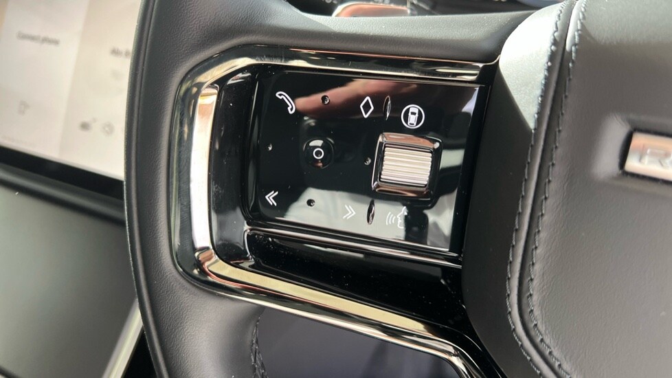 Used Land Rover Range Rover Velar 2024 for sale - 76203773: Photo 65