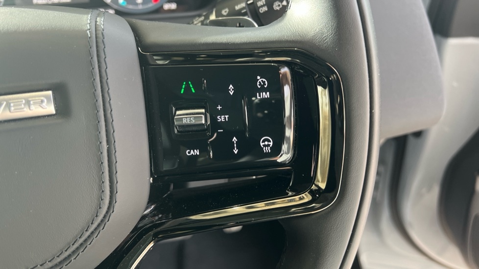 Used Land Rover Range Rover Velar 2024 for sale - 76203773: Photo 66