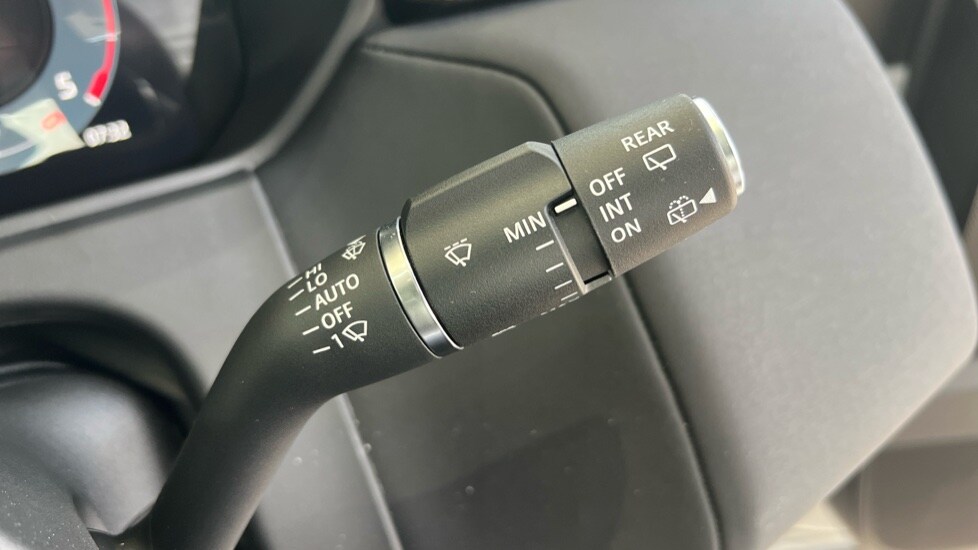 Used Land Rover Range Rover Velar 2024 for sale - 76203773: Photo 68