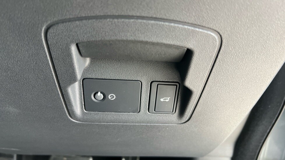 Used Land Rover Range Rover Velar 2024 for sale - 76203773: Photo 72